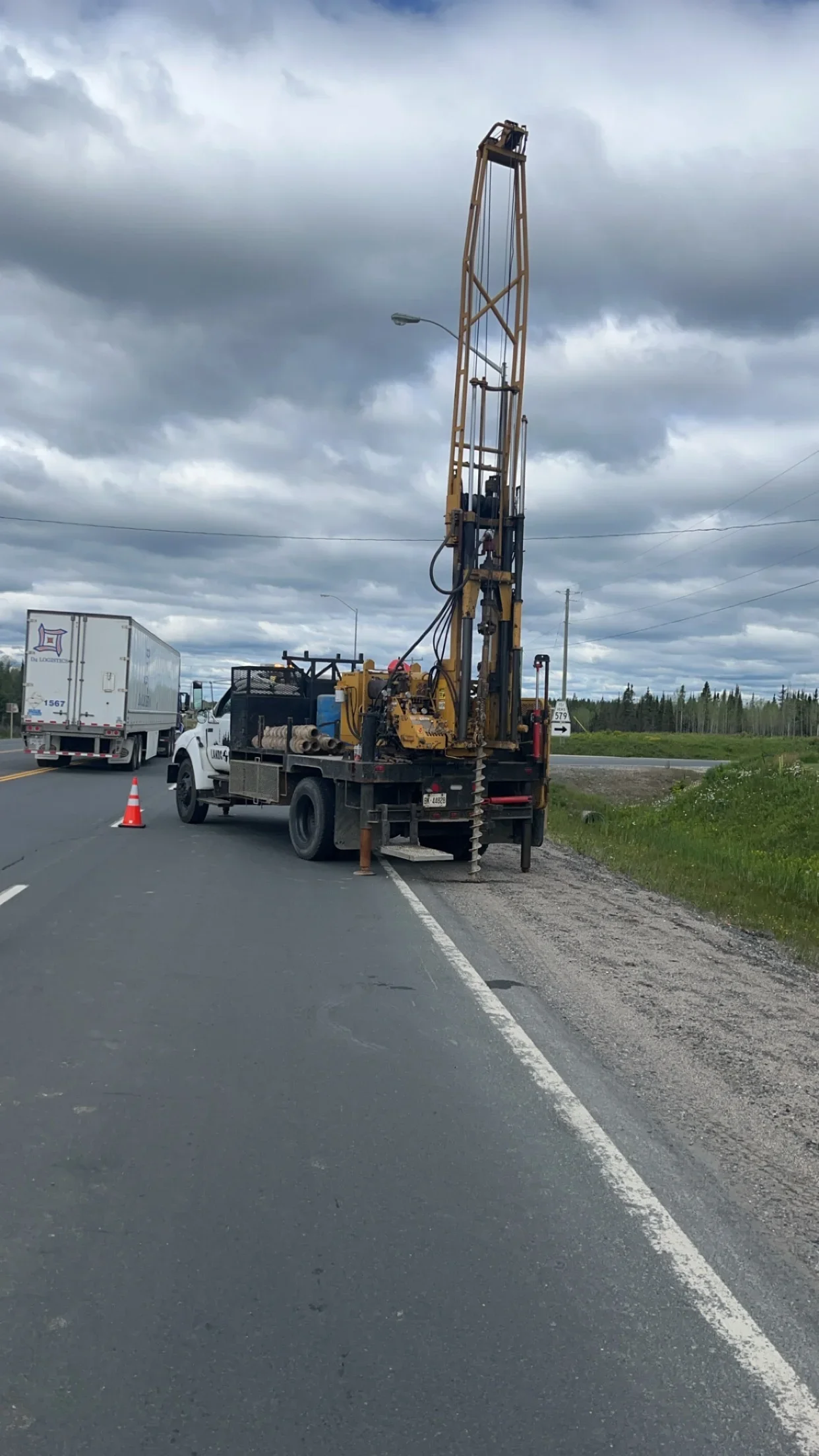 Solid Stem Auger Drilling